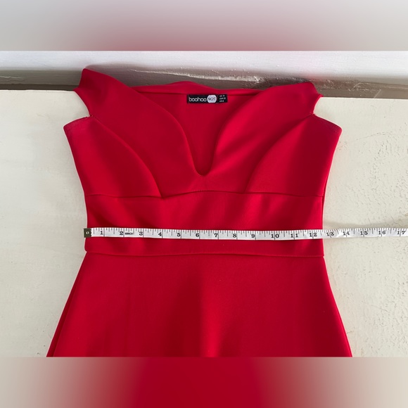 Red Boohoo Night Off Shoulder Midi Dress - Picture 6 of 11